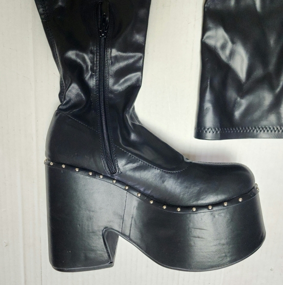 Nasty Gal Platform Tall Boots - Picture 4 of 11